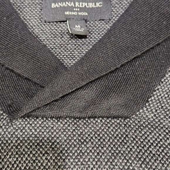 Banana Republic men's black merino wool pullover sweater shawl collar EUC M - Picture 3 of 4